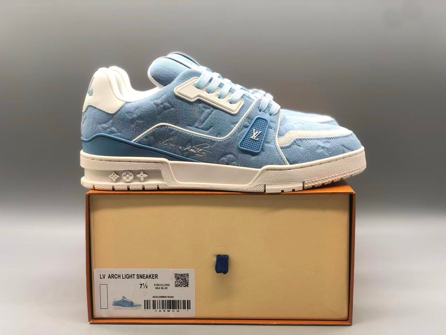 LV Runner Sneaker
