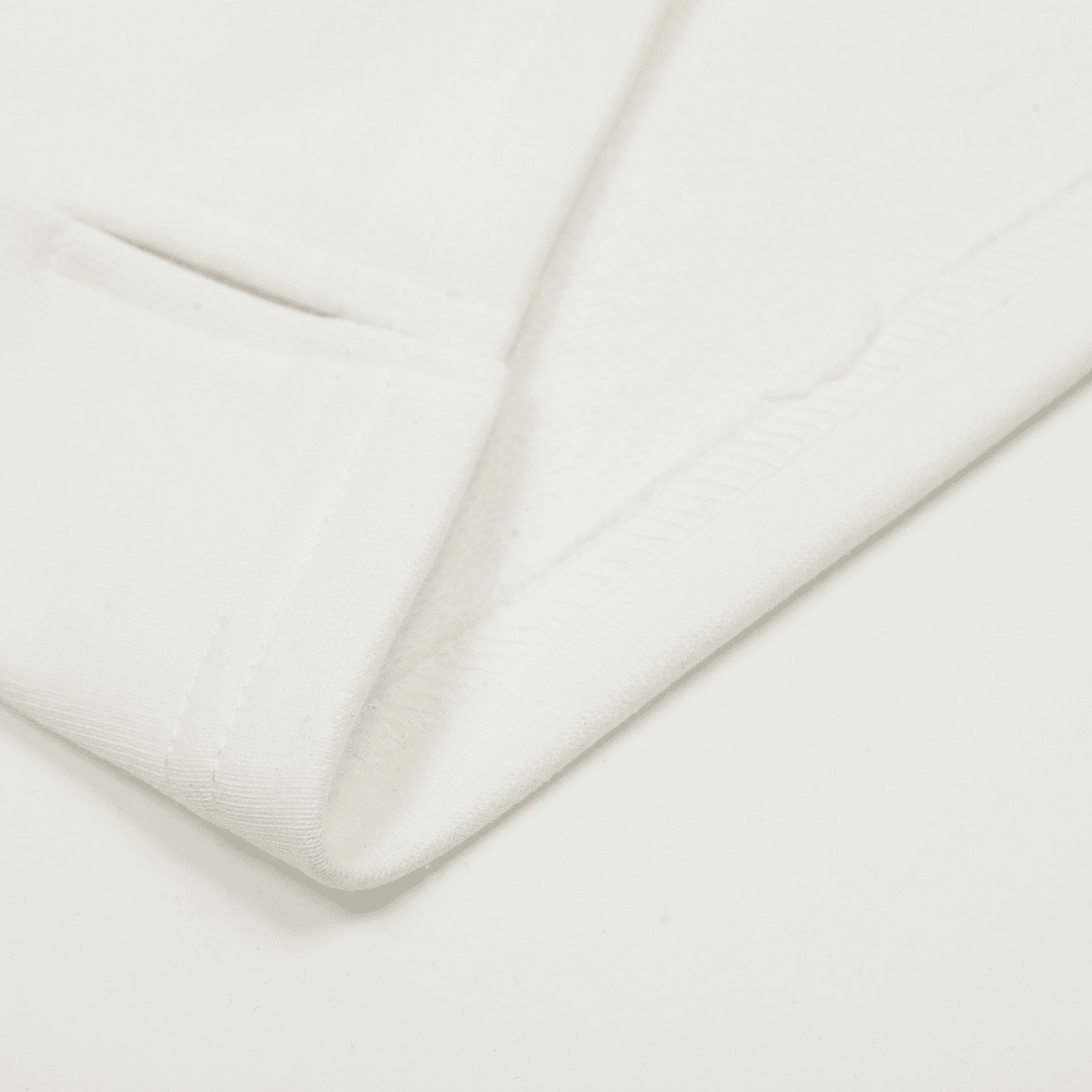 Ami" Shorts White/Red