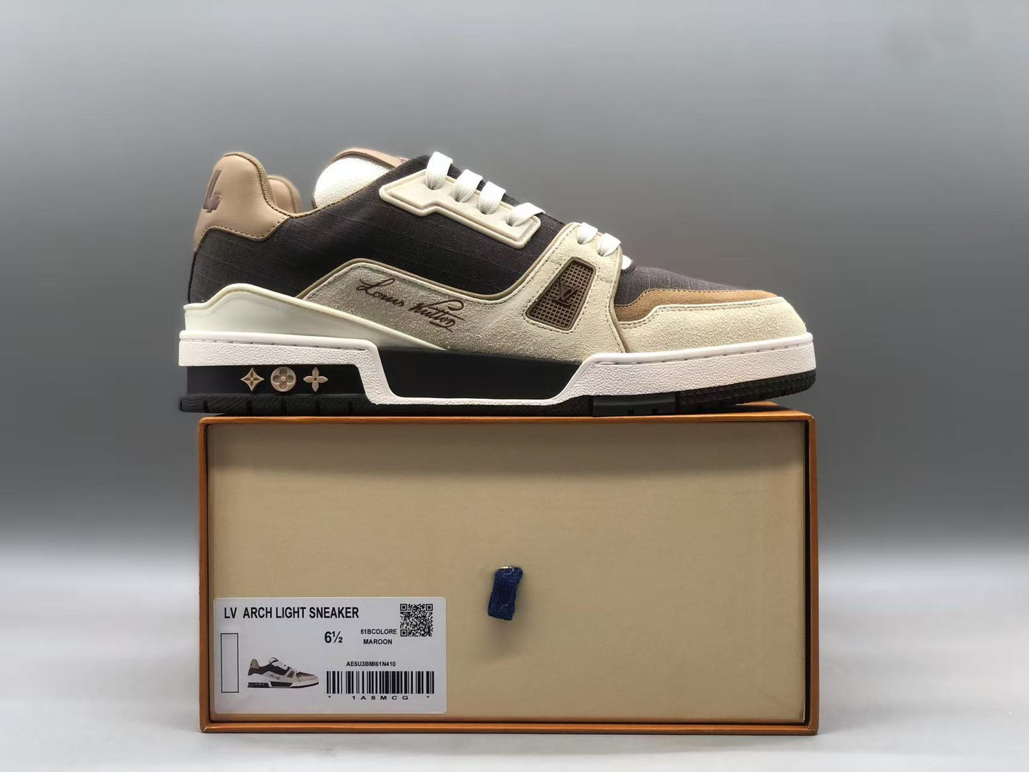 LV Runner Sneaker