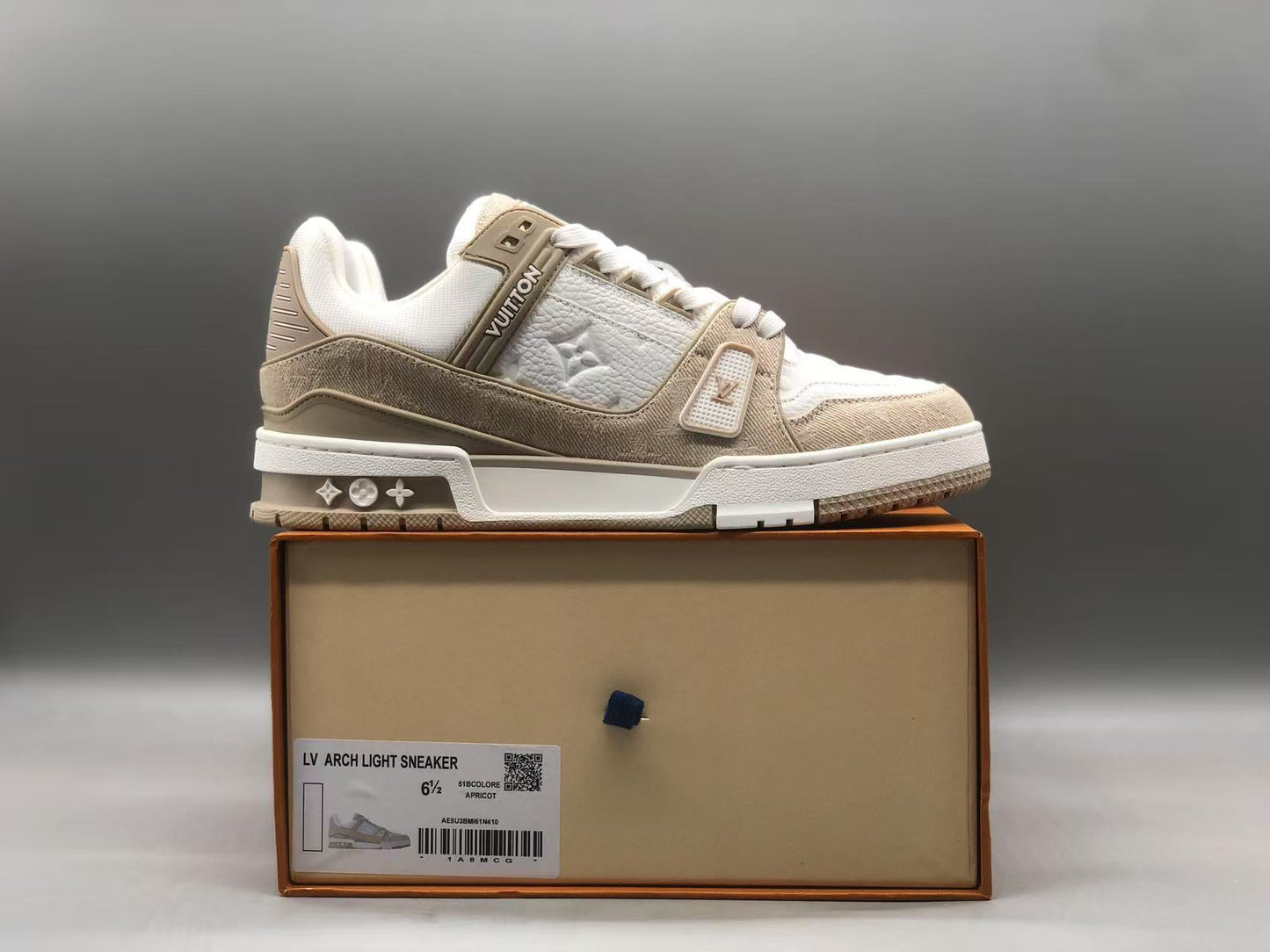 LV Runner Sneaker