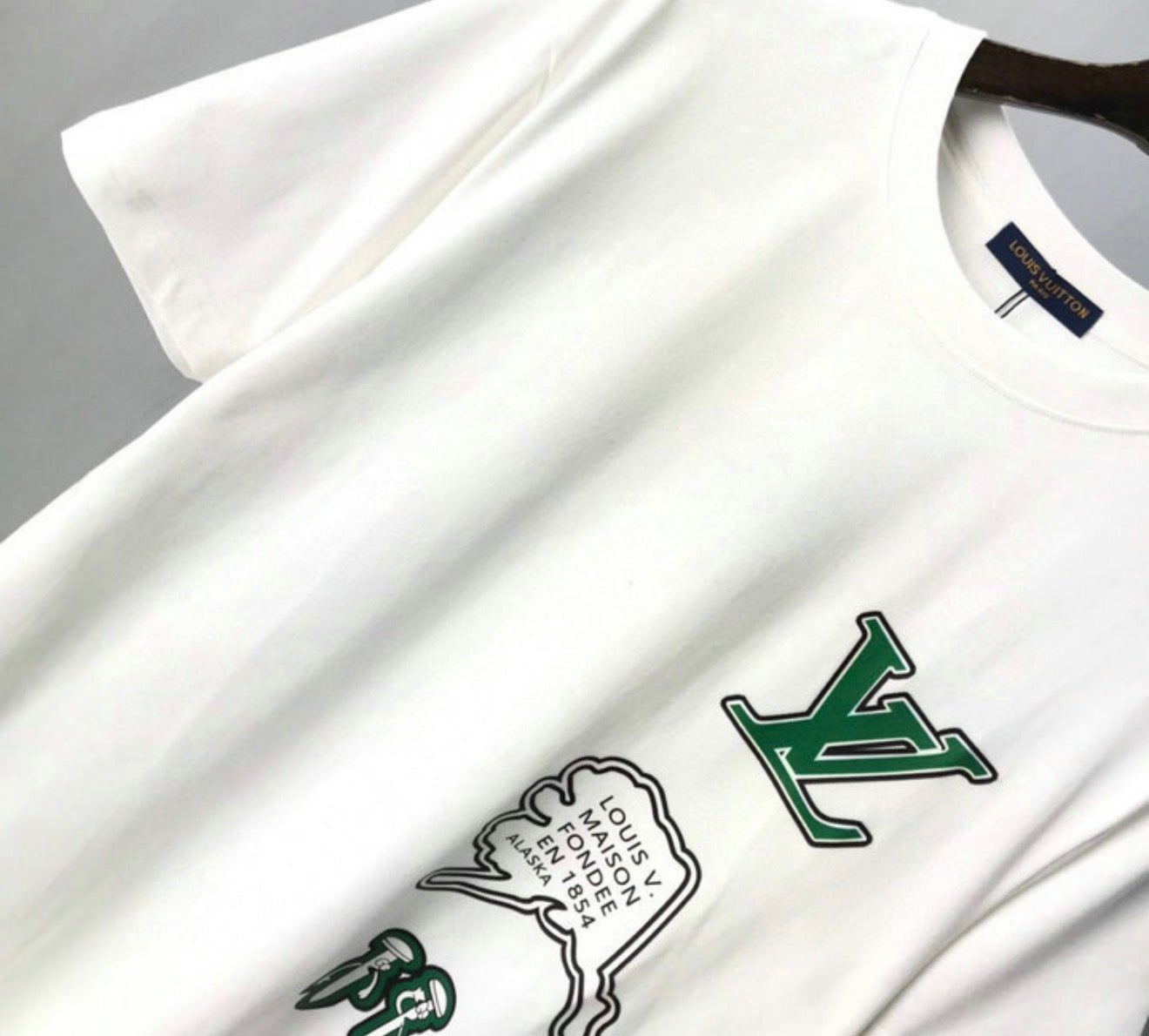 LV T-Shirt
