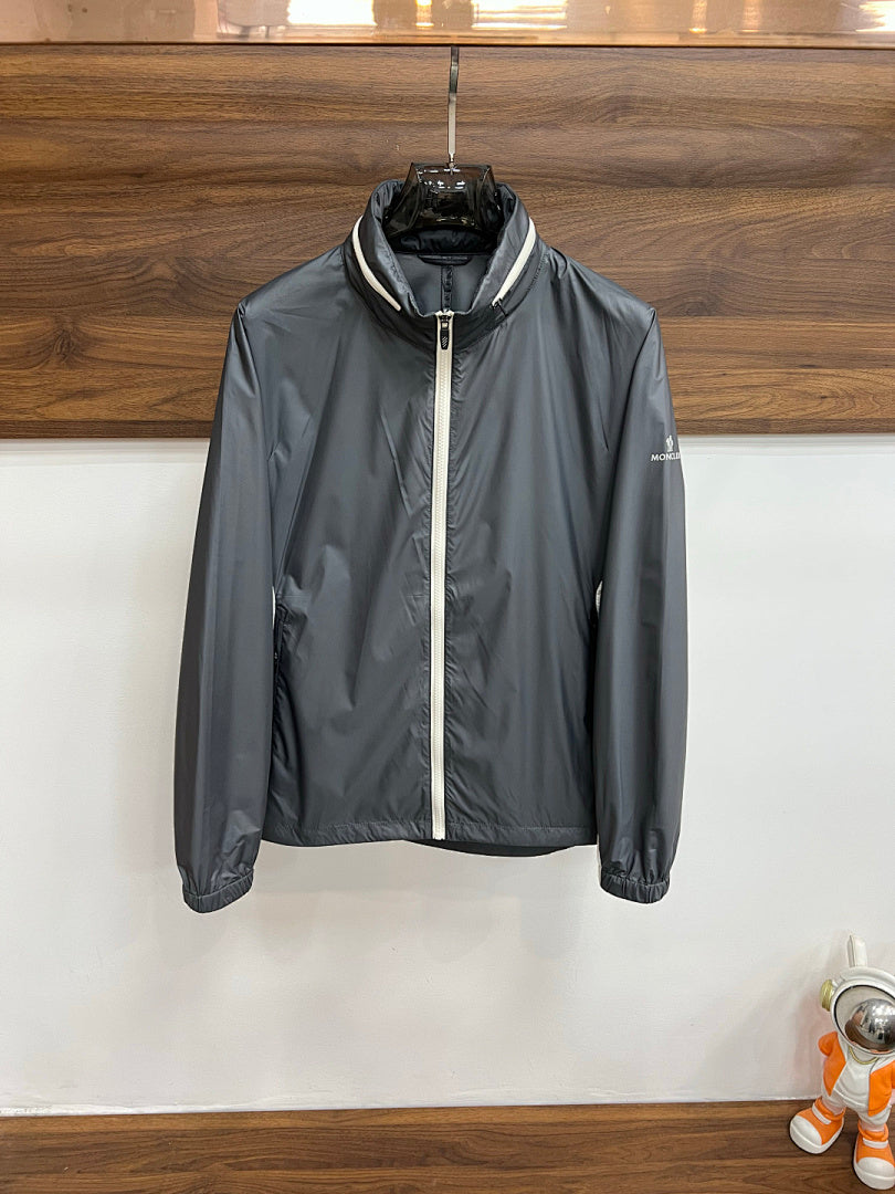 MC Windbreaker