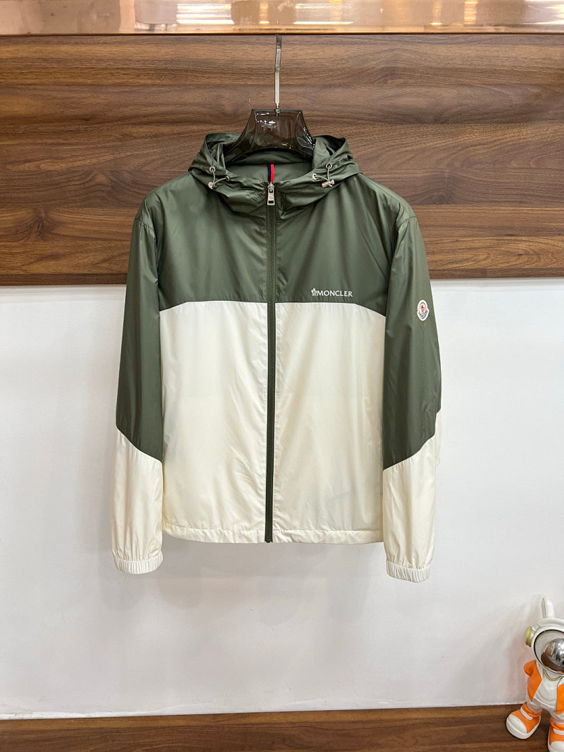 MC Windbreaker